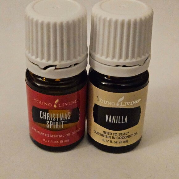 Young Living Vanilla & Christmas Spirit Lot Essential Oil USA Authentic YLEO New - Picture 3 of 6